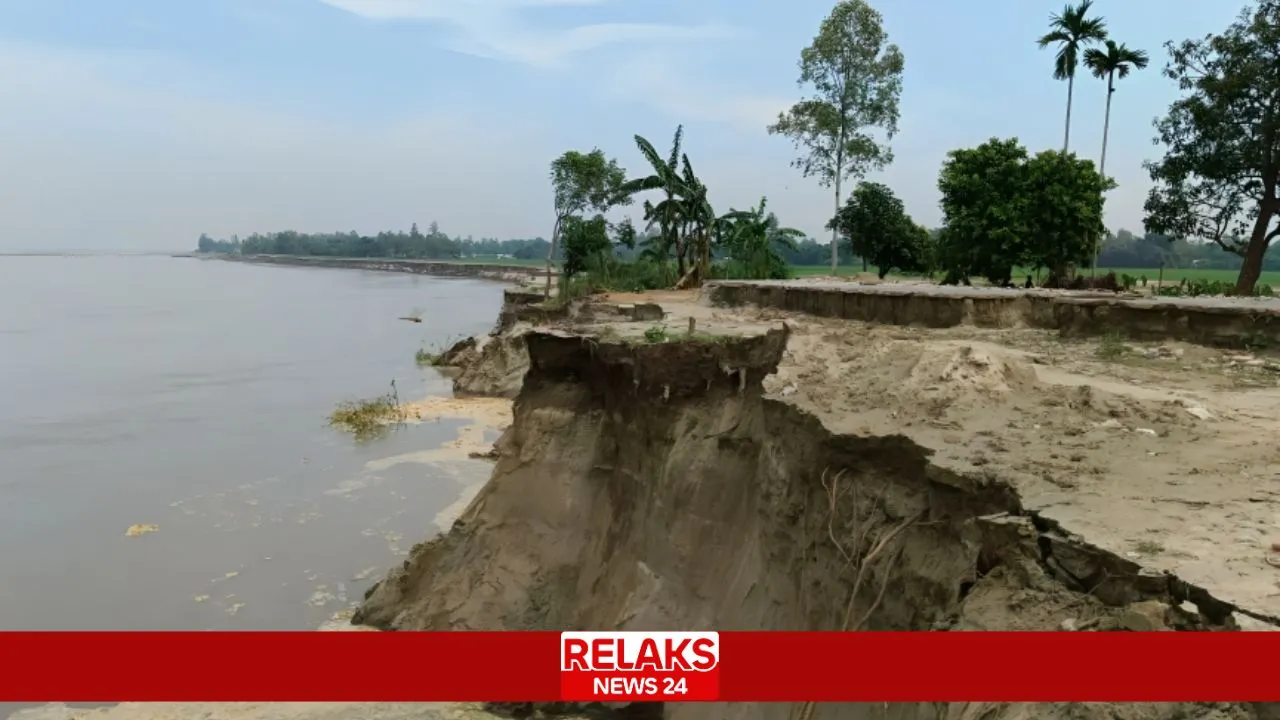 যমুনার ভাঙ্গনে ছোট হয়ে আসছে মাদারগঞ্জের মানচিত্র 