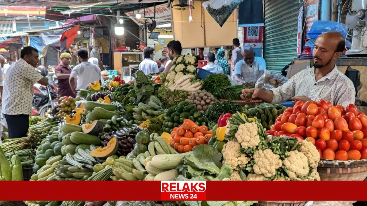 বাজারে পণ্যের দাম কমছে না: সরকারের বিভিন্ন উদ্যোগ ব্যর্থ?